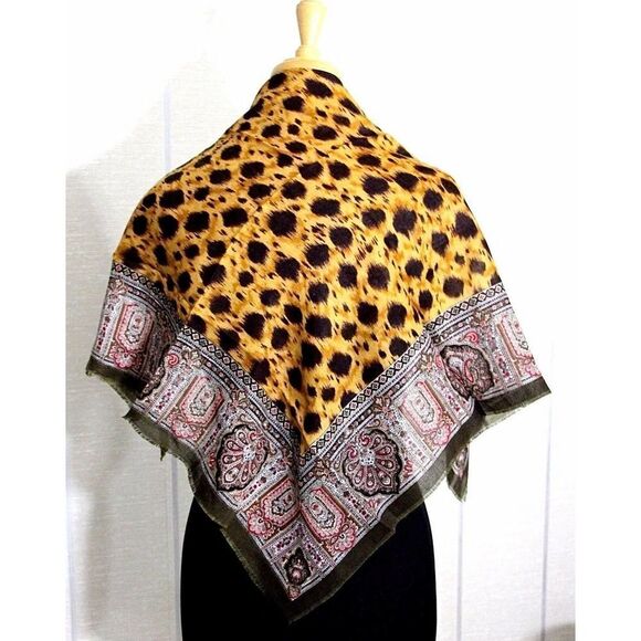NEW GLENTEX JAPAN BROWN BEIGE RED ANIMAL PRINT PAISLEY POLYESTER WRAP SCARF - Picture 1 of 5
